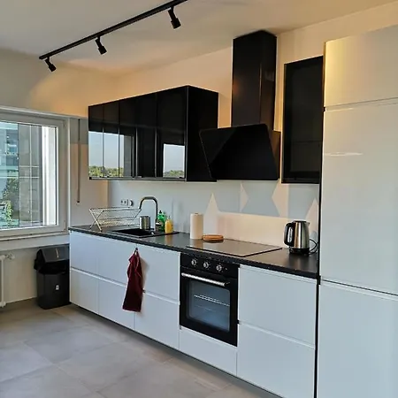 City's Best View / Fully Renovated 115m2 Appartement *